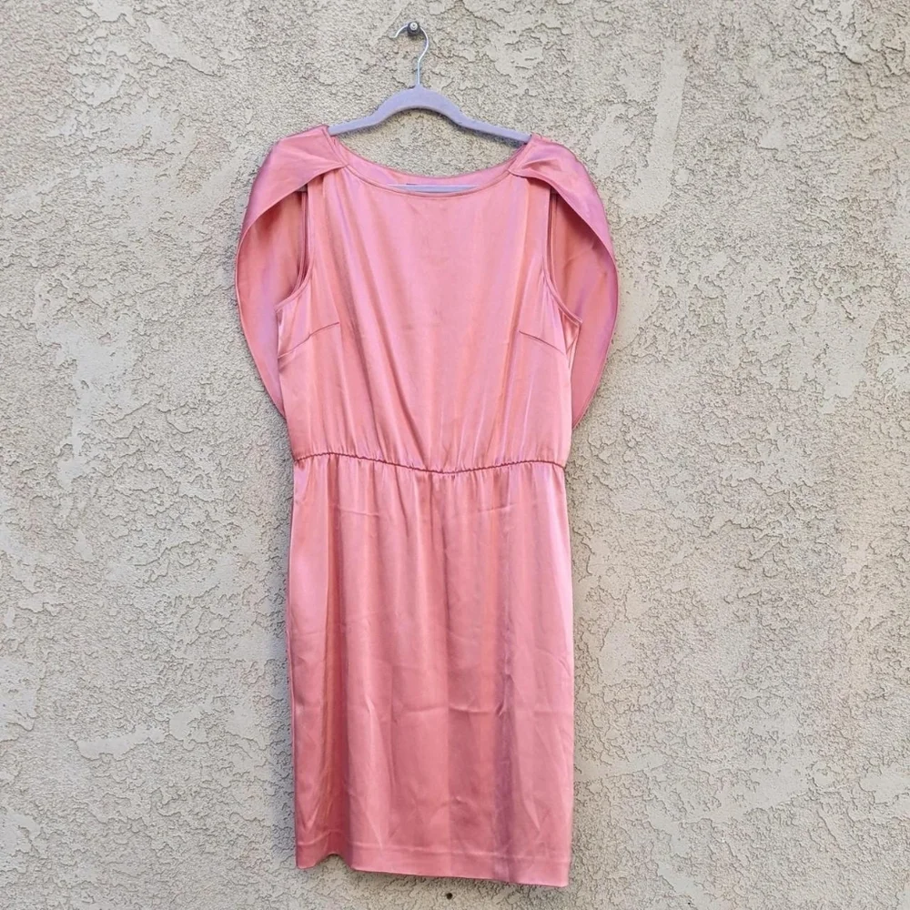 St. John Dress - Picture 2 of 8